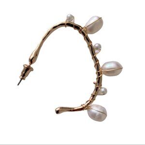 Woman Fashion Open Hoops Earrings